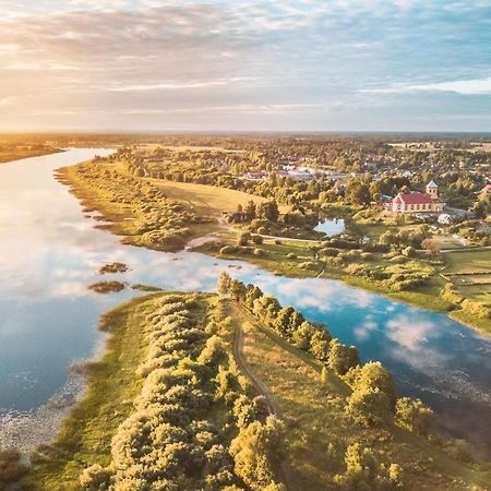 Handmade Latgola - Vairak Ka Vienkarsi "Naktsmitne" Līvāni Extérieur photo